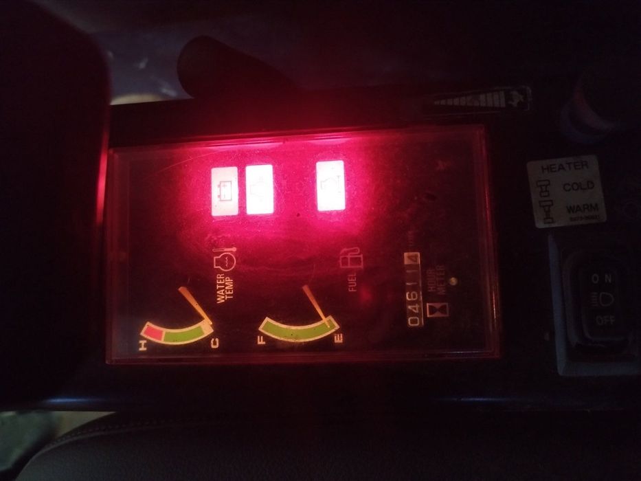 Багер Hanix H26C 3 тона