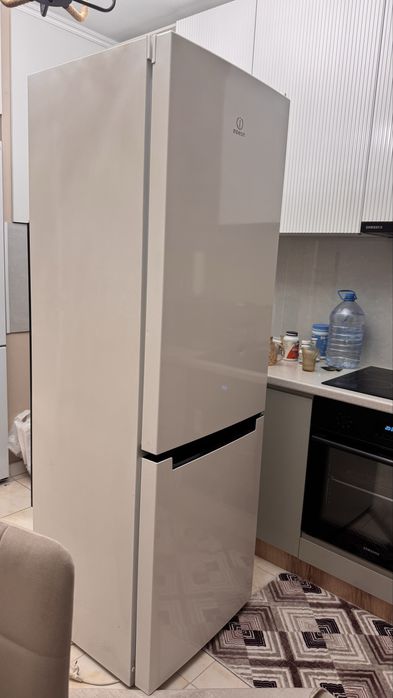 Холодильник индезит