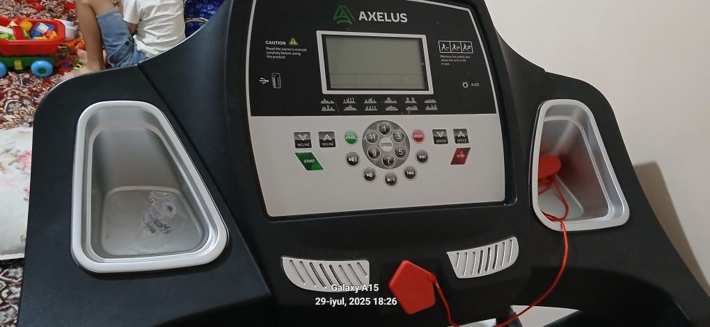 Begavoy daroshka AXELUS 350 rusumli