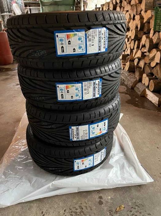 TOYO Proxes 205/40/17 нови 4бр.