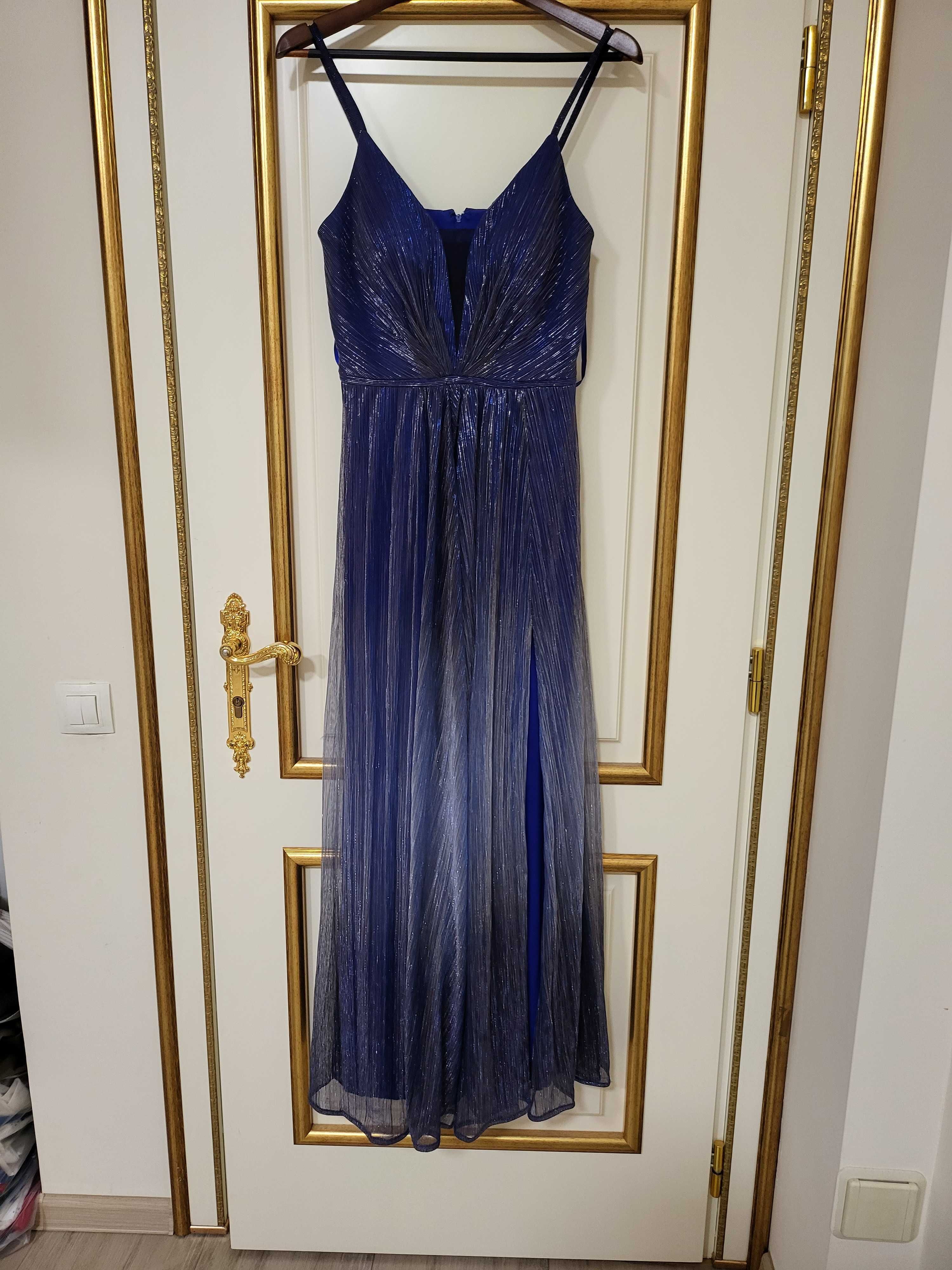 Дълга маркова рокля М, синьо и сребърно