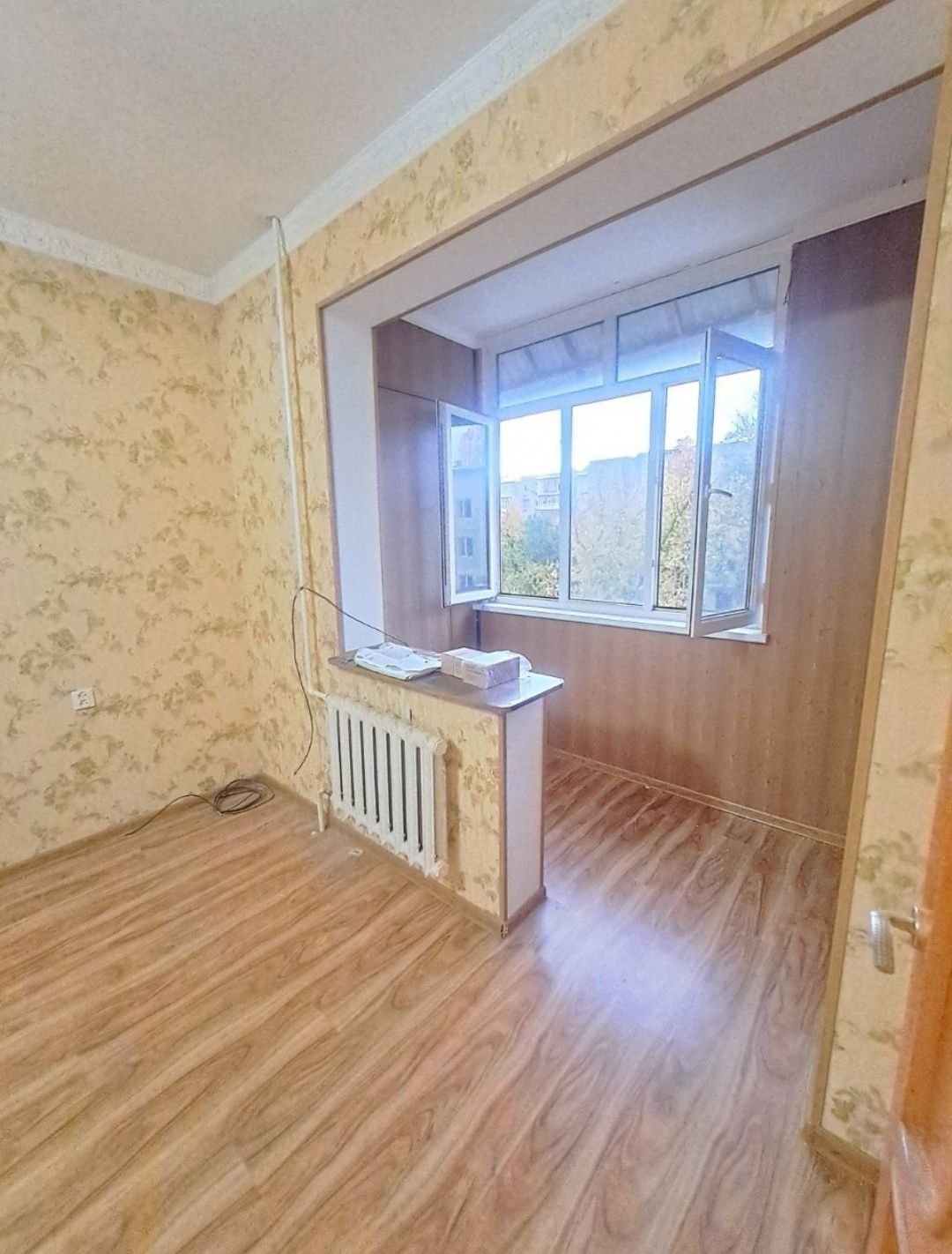Продаётся 2/3/4 на м-в Феруза