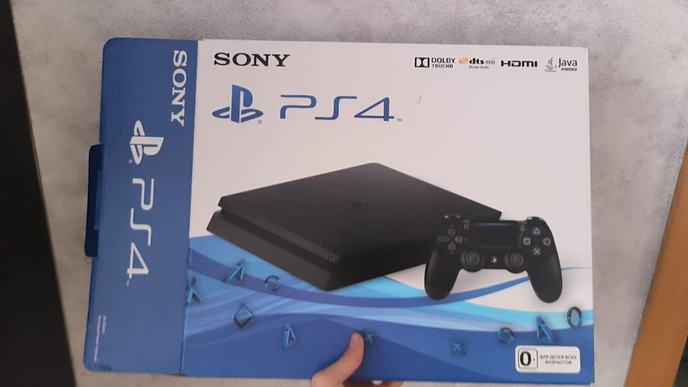 Продам сони плейстейшен 4.
