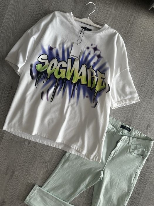 Tricou Bershka + pantaloni Skinny 55 lei