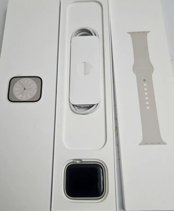 Продается в идеальном состояние Apple watch 8 series 41 mm