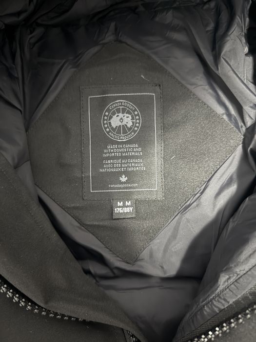 Canada goose puffer