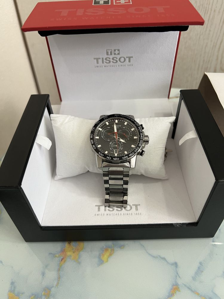 Tissot prc 200 с металлическим ремешком