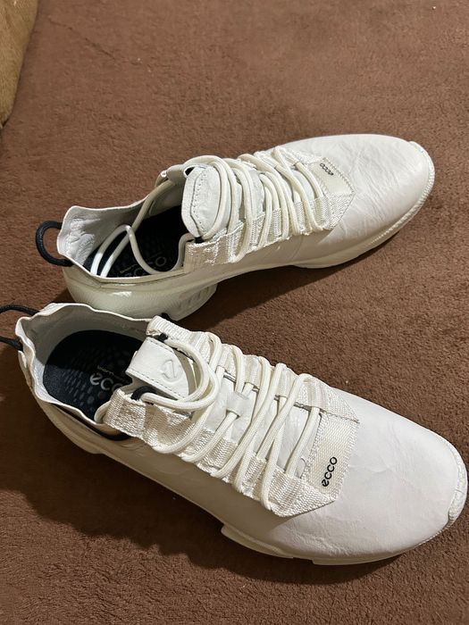 Дамски спортни обувки Ecco