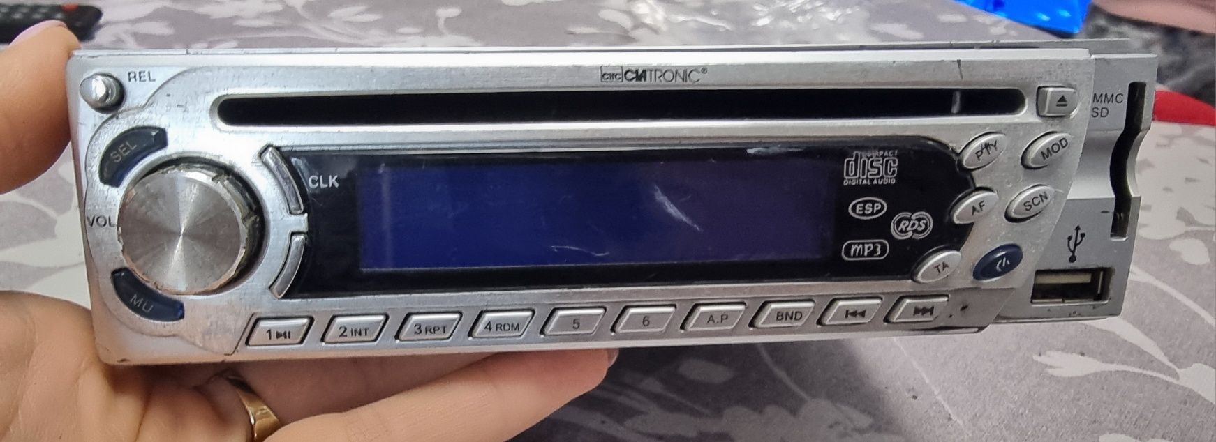 Неработещ CD за кола Ciatronic
