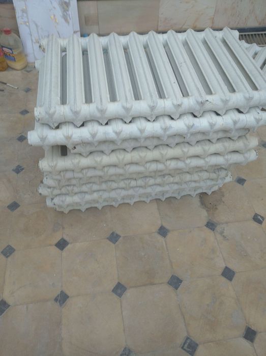 Батарея чугунная