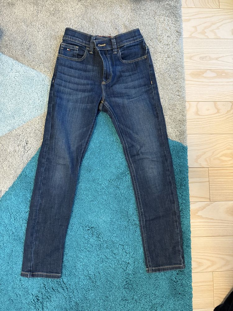 Панталон и дънки Tommy Hilfiger 8-10 години