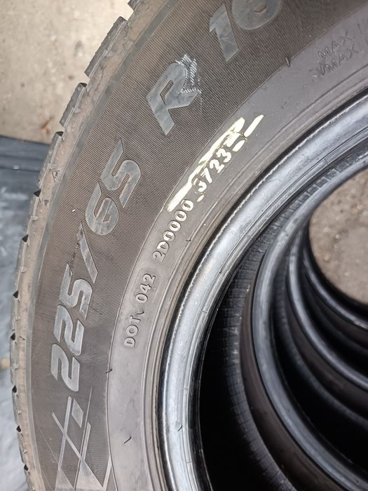 Anvelope 4sezoane ms 225 65 16c vredstein 2023 5-6mm
