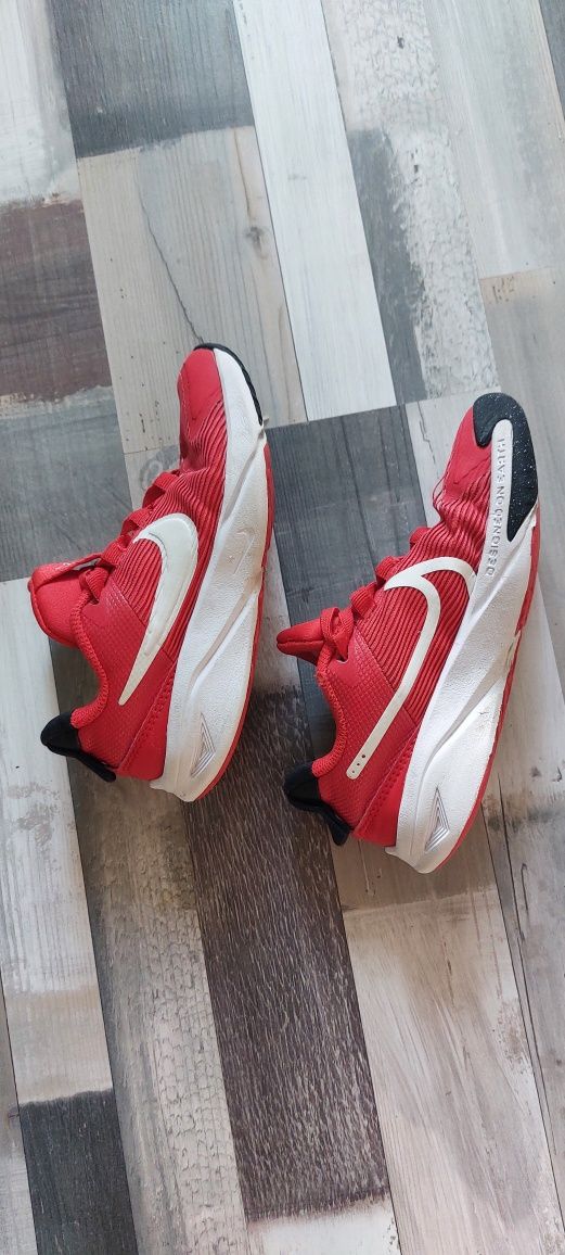 Детски маратонки Nike