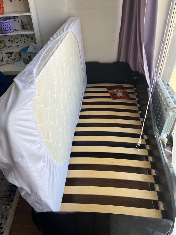 Новая кровать-машинка