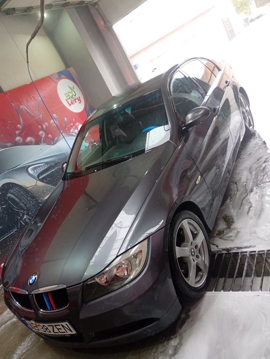 Bmw seria 3 e90 163 cp 2005 in stare buna
