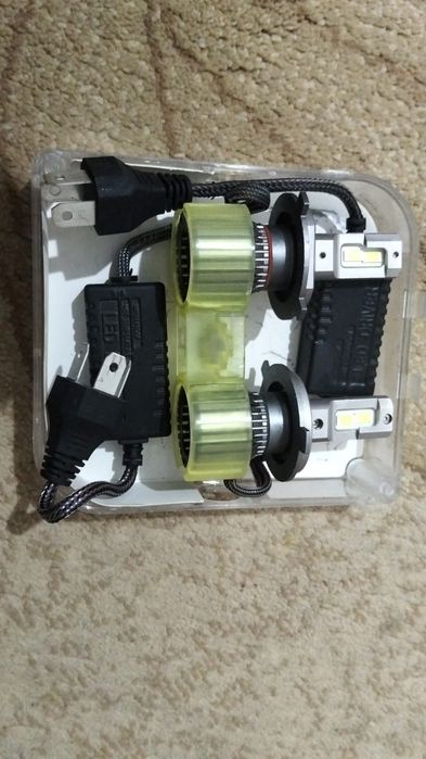 Продам лампочки ледь