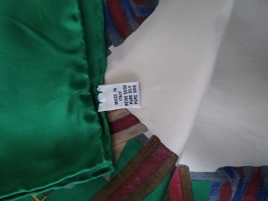 Оригинални нови 100%копринени/silk / шалчета