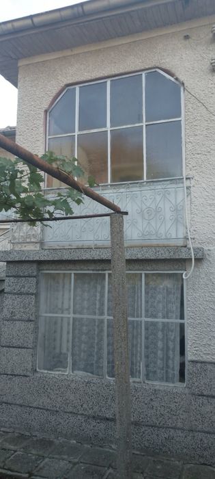 Къща в село Леново