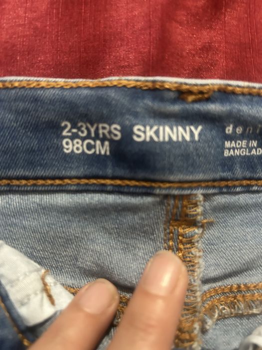 Детски дънки 2-3 г