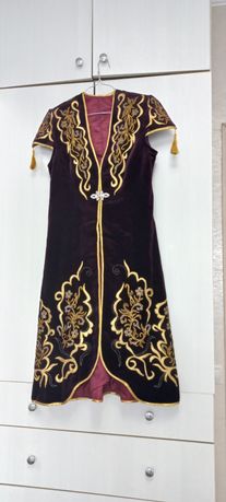 Казахская национальная одежда
