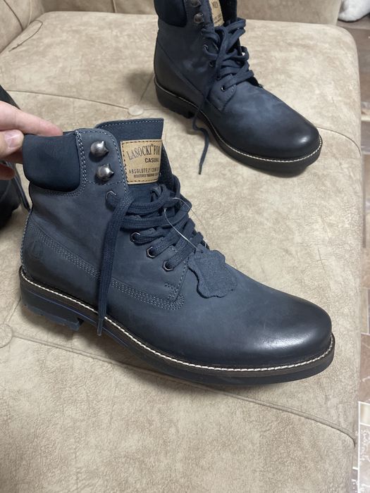 Продам кожанные ботинки и туфли