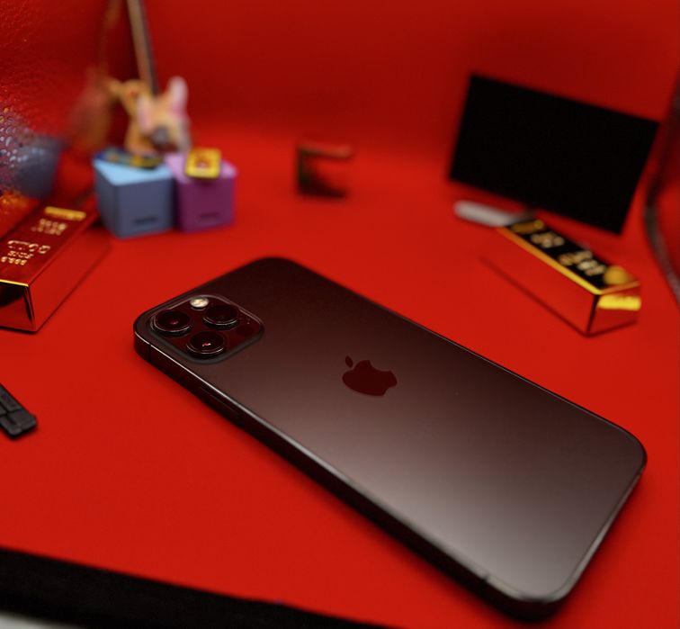 iPhone 12 Pro Graphite - Baterie 100% - Full Box