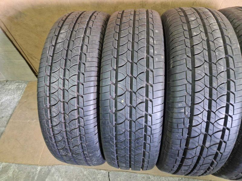 4 Barum R16C 215/75
летни бусови гуми
DOT0821