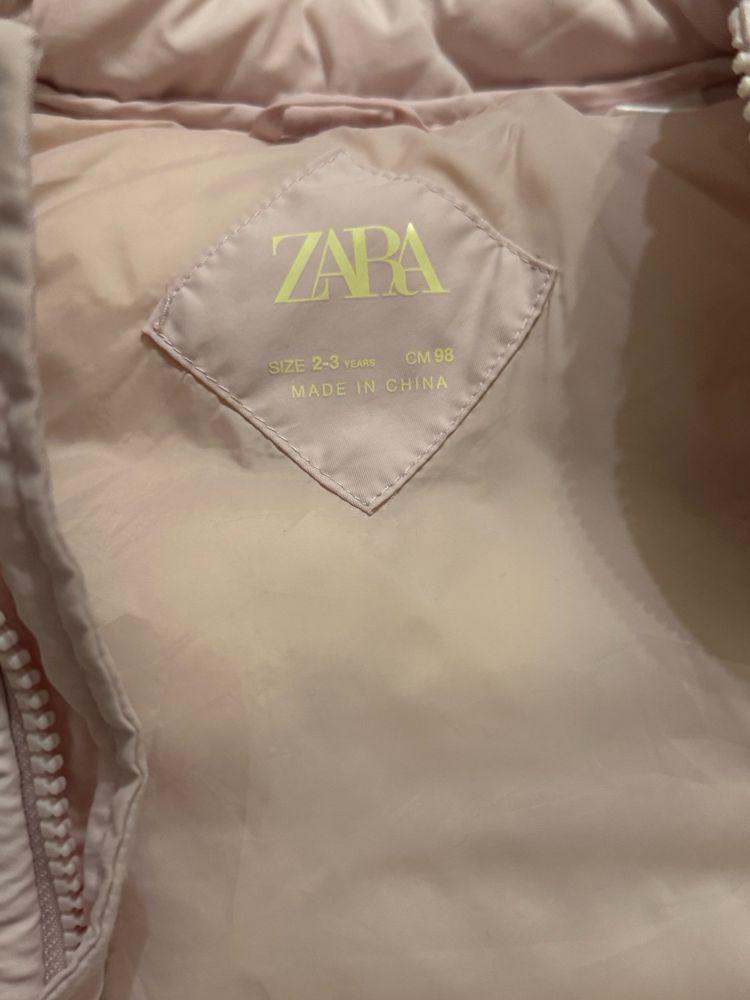Елек Пухенка Zara