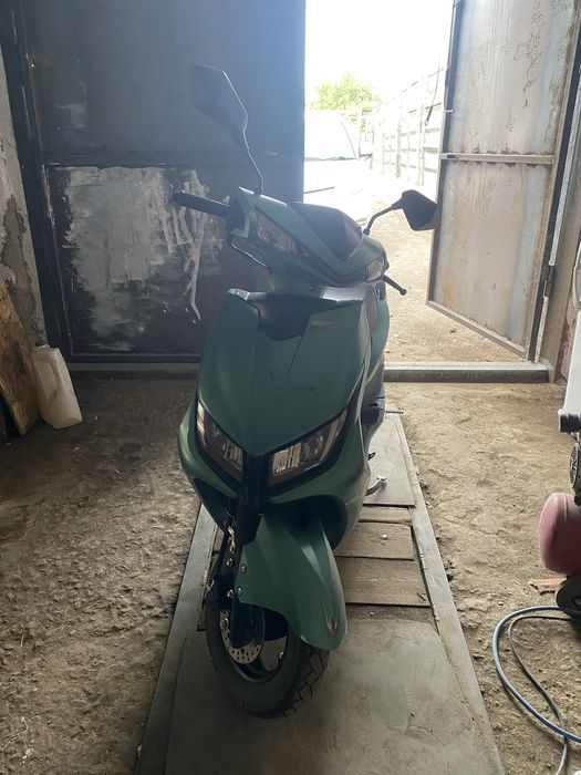 Скутер М8 Мотор Х7