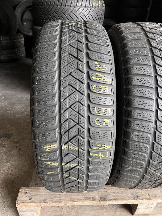 4 anvelope iarna 215/55/17 , Pirelli !