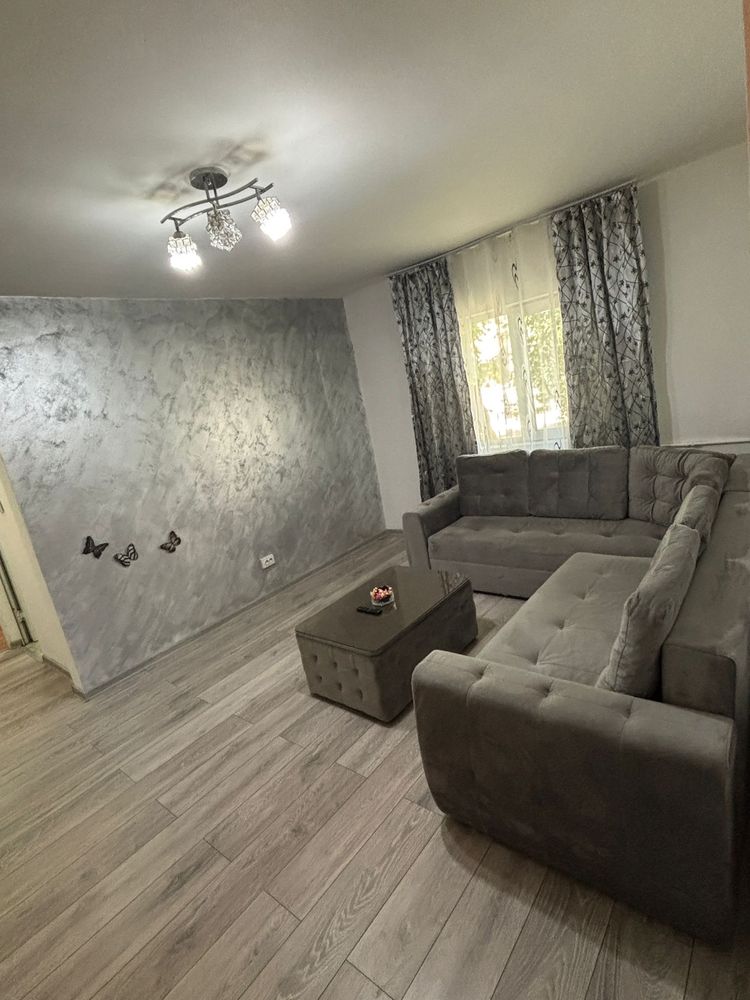 Inchiriez apartament 2 camere Micalaca Orizont