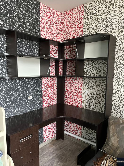 Продам Шкаф для спальни,  и зала.