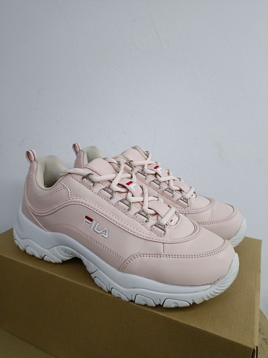 Fila Strada Low номер 40