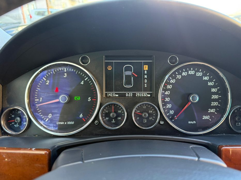 Volkswagen touareg autoutilitara