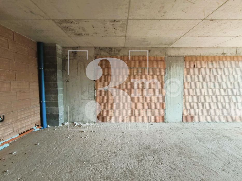 Продава се Тристаен апартамент в София, Люлин 5 - 120 кв.м за 1396 €/кв.м - Снимка #7