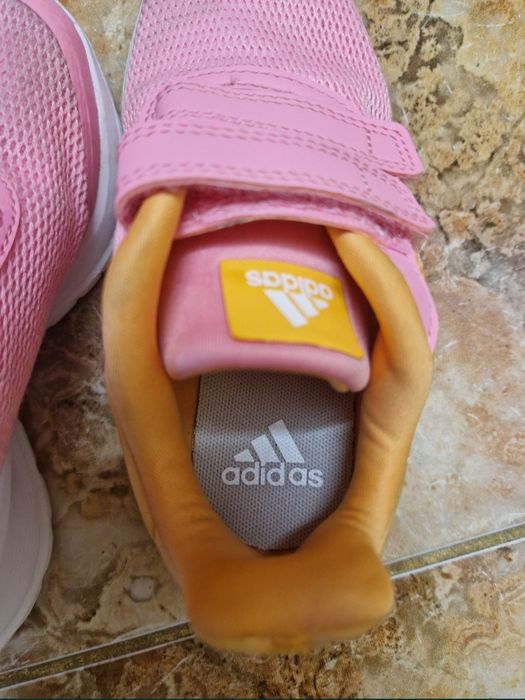 Sneakersi ADIDAS fetita