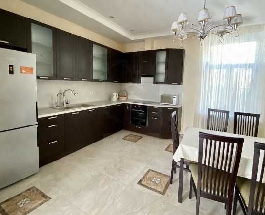 Дава се под наем Тристаен апартамент в Пловдив, Южен - 88 кв.м за 489.6 € - Снимка #4