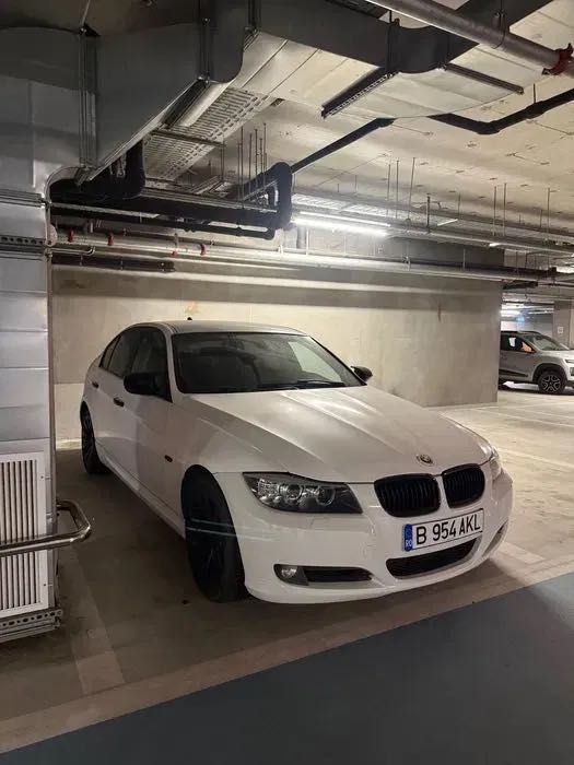 BMW Seria 3 / E90 / 320d / LCi / xDrive