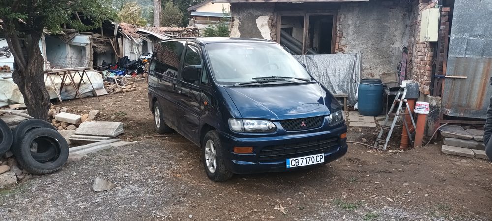 Mitsubishi space gear GLX