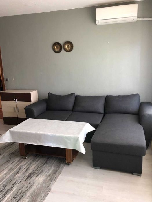 Дава се под наем Двустаен апартамент в Варна, Аспарухово - 60 кв.м за 382.5 € - Снимка #1
