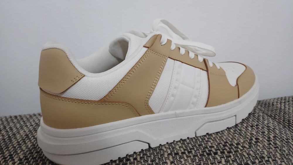 Adidasi Tommy hilfiger