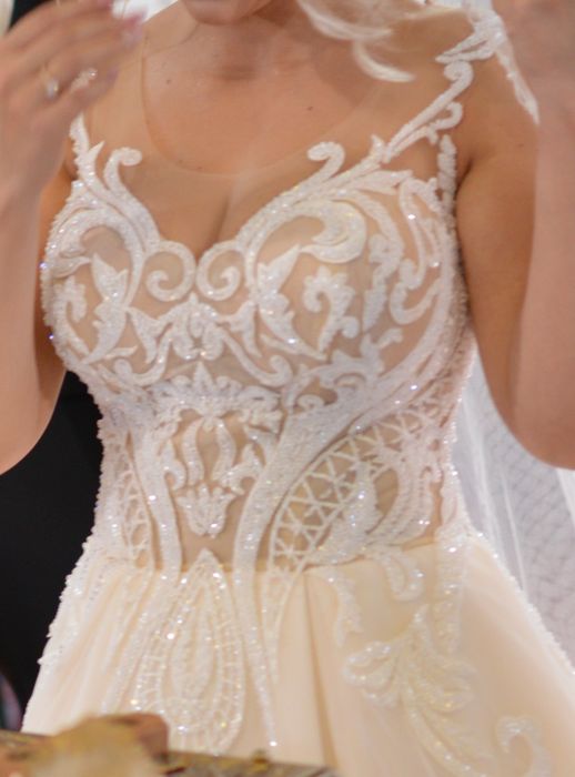 Vand rochie mireasa mărime S/M - PREȚ REDUS