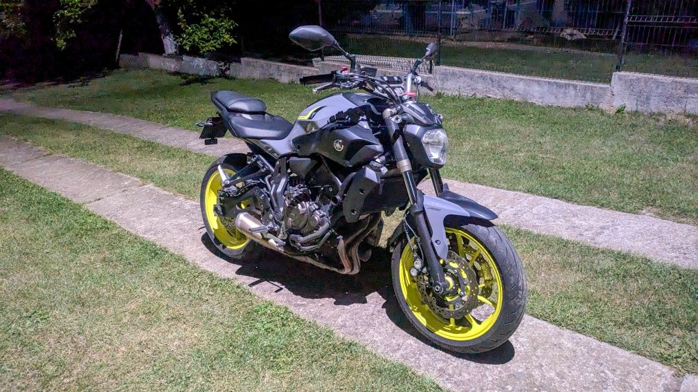 Yamaha MT 07 ABS Night Fluo
