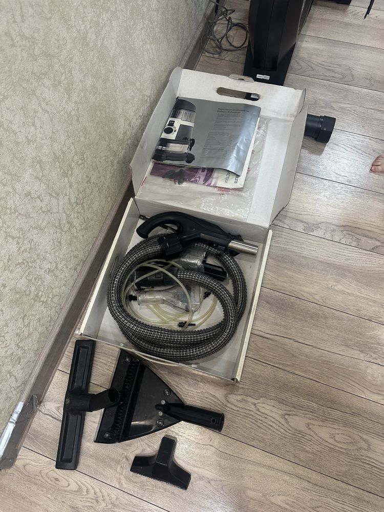 Продам пылесос Roboclean