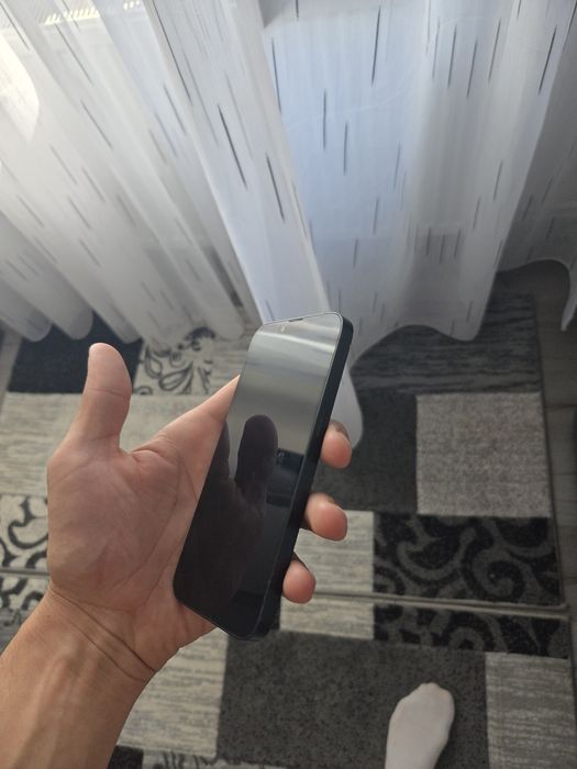 Vând iphone 14 84 sănătate baterie