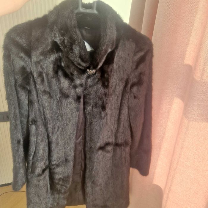 Продаю норковую шубу