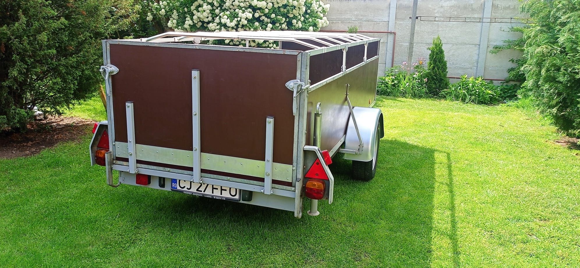 Remorca Kagerer 1600 kg. Impecabila.