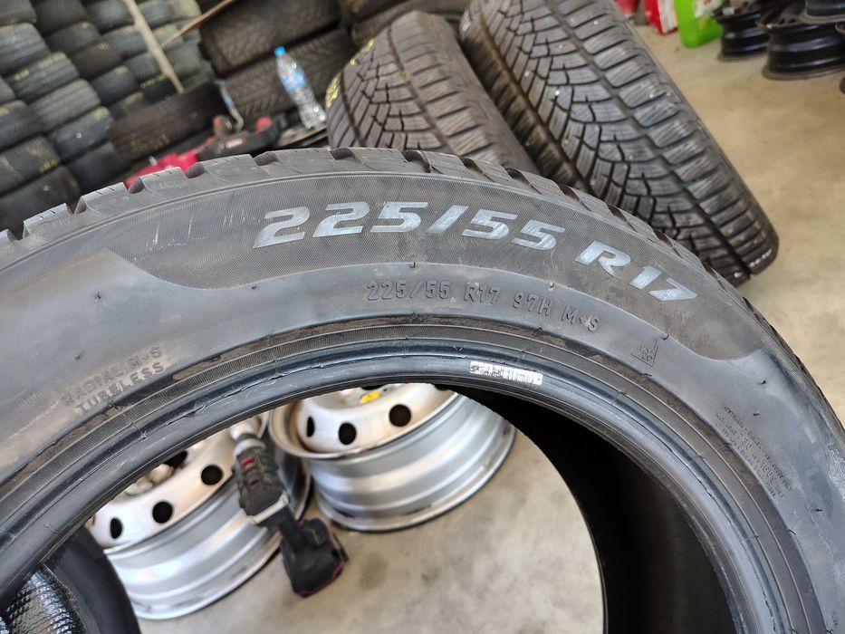 2бр.НОВИ зимни гуми PIRELLI 225 55 17 DOT22 цена за брой
