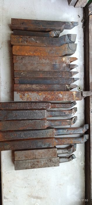 Резцы, центра токарные