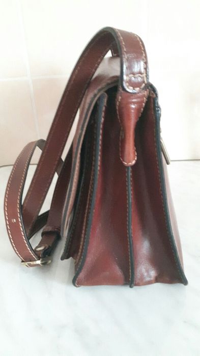 Geanta din piele naturala